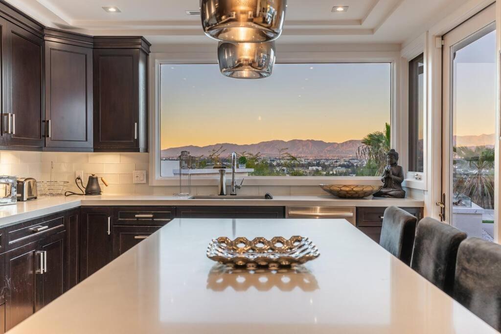 Villa With Incredible Views 로스앤젤레스 외부 사진